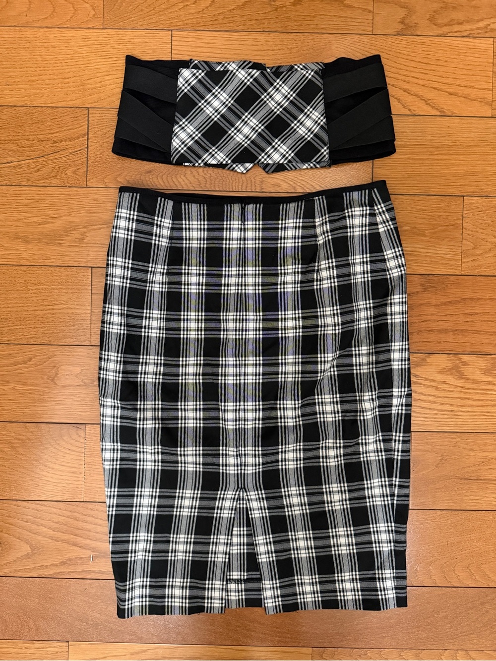 Black & White Plaid Pencil Skirt with Coordinating Waist Panel - Picture 2 of 3